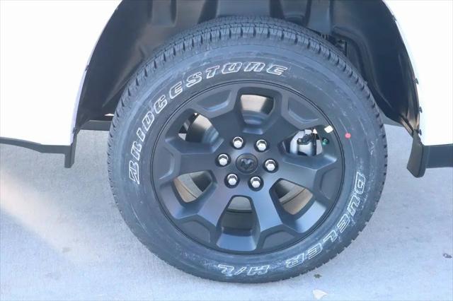 2026 Ram 1500 Big Horn Crew Cab 4x4 5'7" Box