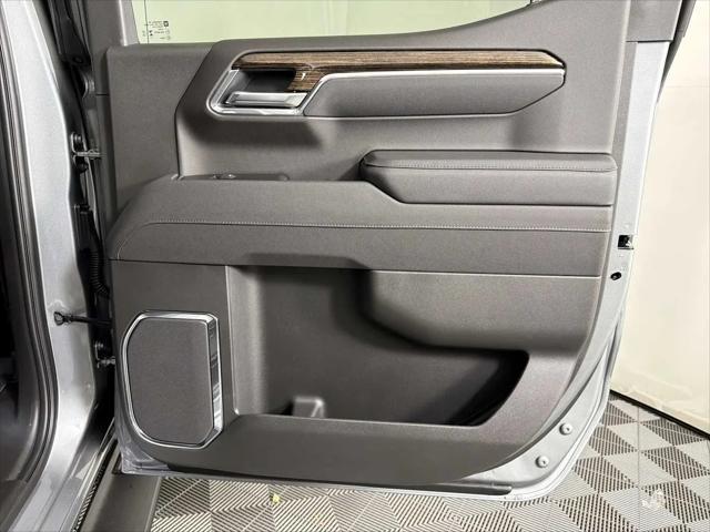 2026 GMC Sierra 1500 Crew Cab, Short Bed, Elevation, 4WD