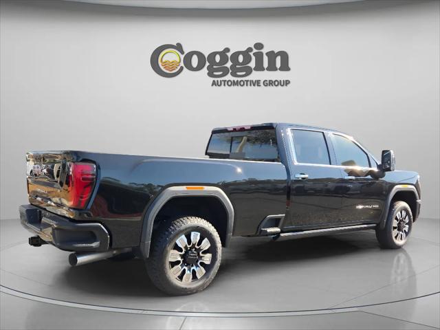 2026 GMC Sierra 3500HD Crew Cab, Long Bed, Denali Dual Rear Wheel, 4WD