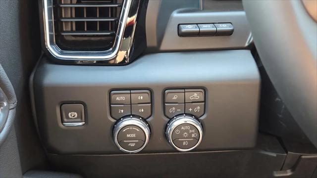 2026 GMC Sierra 3500HD Crew Cab, Long Bed, Denali Dual Rear Wheel, 4WD