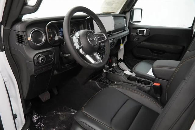2026 Jeep Wrangler 4-Door Sahara 4x4