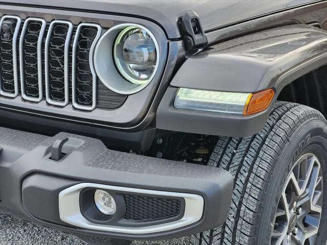 2026 Jeep Wrangler 4-Door Sahara 4x4