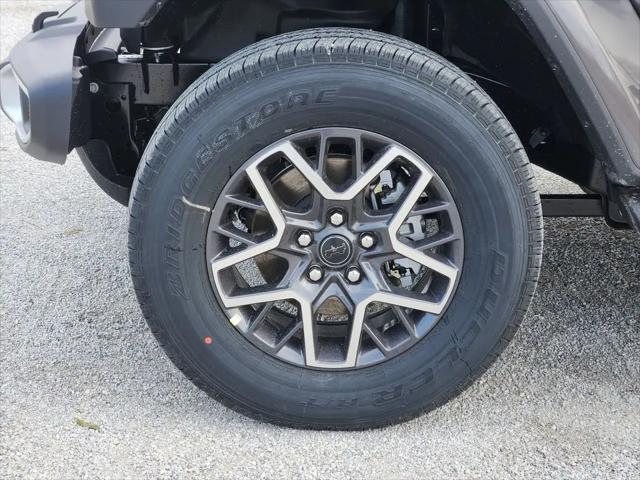 2026 Jeep Wrangler 4-Door Sahara 4x4