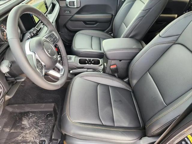 2026 Jeep Wrangler 4-Door Sahara 4x4