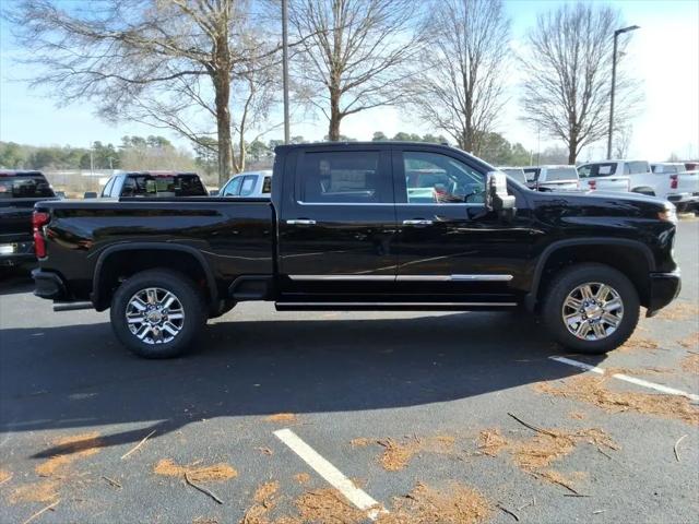 2026 Chevrolet Silverado 2500HD Crew Cab, Standard Bed, High Country, 4WD