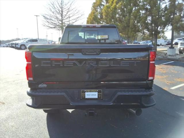 2026 Chevrolet Silverado 2500HD Crew Cab, Standard Bed, High Country, 4WD