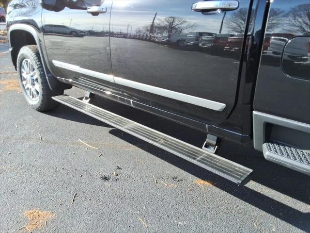 2026 Chevrolet Silverado 2500HD Crew Cab, Standard Bed, High Country, 4WD