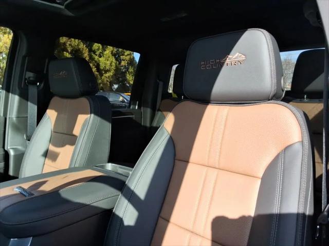 2026 Chevrolet Silverado 2500HD Crew Cab, Standard Bed, High Country, 4WD