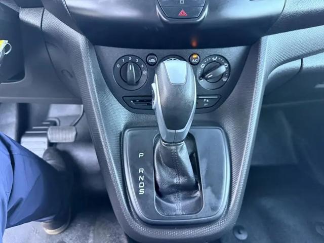 2017 Ford Transit Connect XL