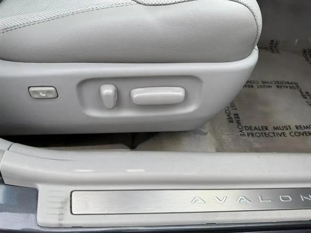 2011 Toyota Avalon Limited