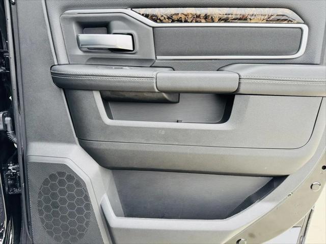 2026 Ram 2500 Big Horn Crew Cab 4x4 64 Box