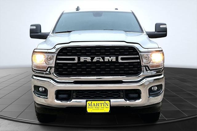 2024 RAM 2500 Big Horn Crew Cab 4x4 64 Box