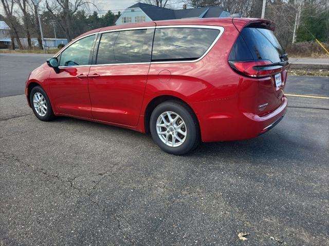 2025 Chrysler Pacifica Select 2025 Chrysler Pacifica Select