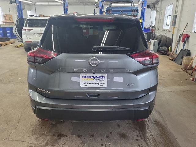 2024 Nissan Rogue S Intelligent AWD 2024 Nissan Rogue S Intelligent AWD