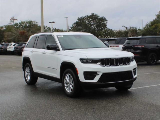 2025 Jeep Grand Cherokee GRAND CHEROKEE LAREDO X 4X2 2025 Jeep Grand Cherokee GRAND CHEROKEE LAREDO X 4X2