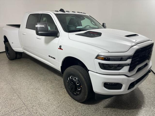 2026 RAM Ram 3500 RAM 3500 LARAMIE MEGA CAB 4X4 64 BOX 2026 RAM Ram 3500 RAM 3500 LARAMIE MEGA CAB 4X4 64 BOX