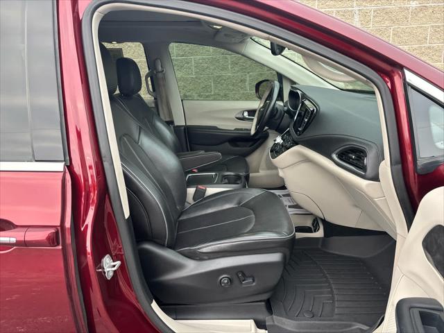 Used 2018 Chrysler Pacifica For Sale in Wilmington, OH