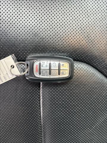 Used 2018 Chrysler Pacifica For Sale in Wilmington, OH