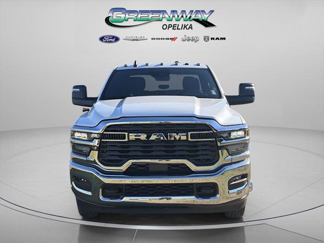 2026 RAM Ram 3500 Chassis Cab RAM 3500 TRADESMAN CREW CAB CHASSIS 4X4 60 CA 2026 RAM Ram 3500 Chassis Cab RAM 3500 TRADESMAN CREW CAB CHASSIS 4X4 60 CA
