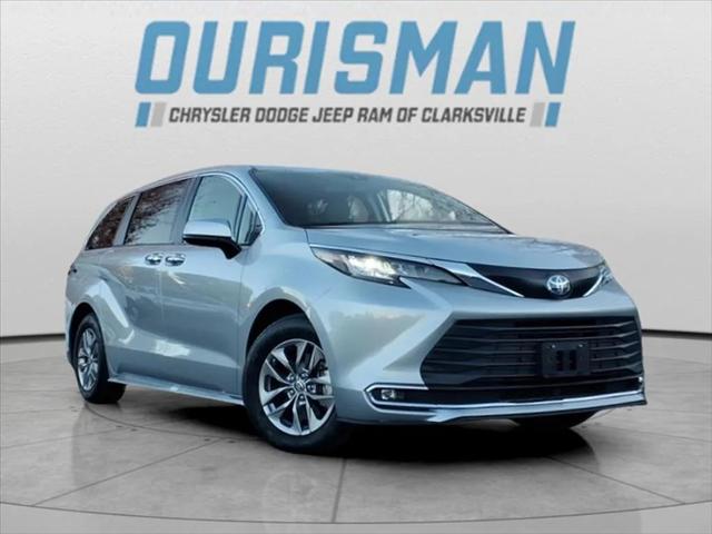 2023 Toyota Sienna XLE 2023 Toyota Sienna XLE