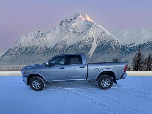2022 RAM 2500 Laramie Crew Cab 4x4 64 Box