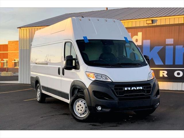 2023 RAM ProMaster 3500 Cargo Van Super High Roof 159 WB EXT