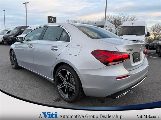 2022 Mercedes-Benz A 220 4MATIC