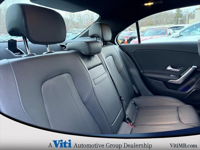 2022 Mercedes-Benz A 220 4MATIC