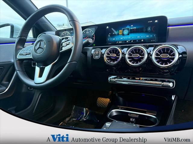 2022 Mercedes-Benz A 220 4MATIC