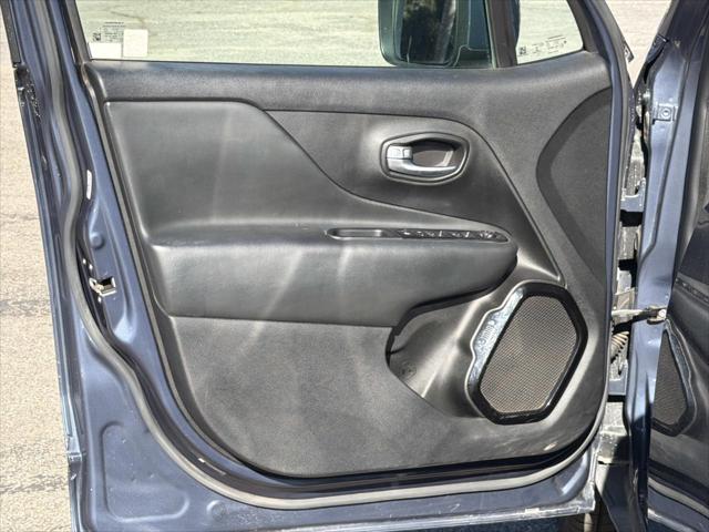2019 Jeep Renegade Altitude FWD