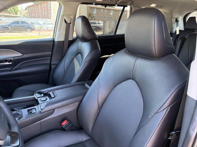 2025 Toyota Grand Highlander XLE AWD (Natl)