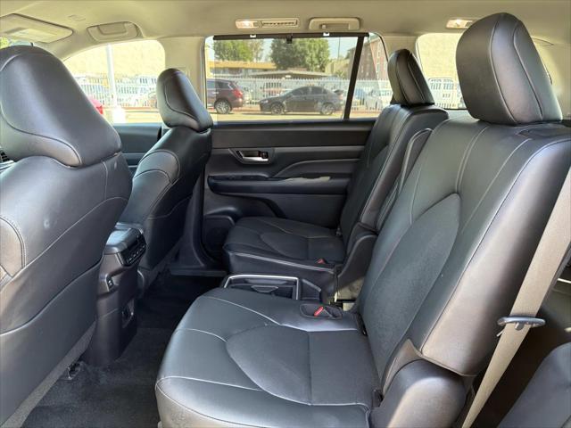 2025 Toyota Grand Highlander XLE AWD (Natl)