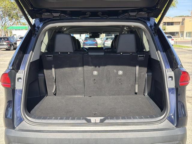 2025 Toyota Grand Highlander XLE AWD (Natl)