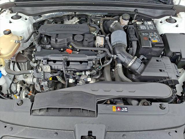 2023 Kia K5 LXS