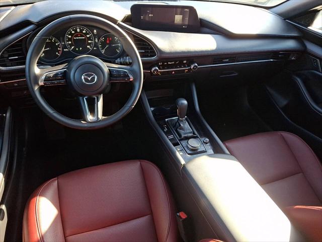 2025 Mazda Mazda3 2.5 S Carbon Edition
