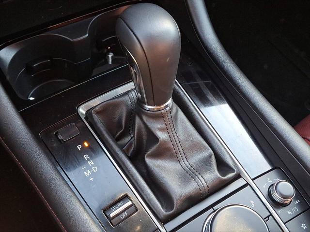 2025 Mazda Mazda3 2.5 S Carbon Edition