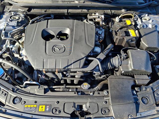 2025 Mazda Mazda3 2.5 S Carbon Edition