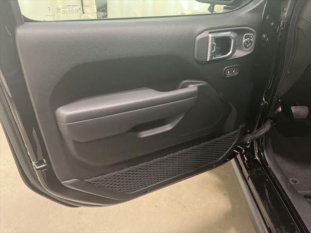 2026 Jeep Wrangler 2-Door Rubicon 4x4