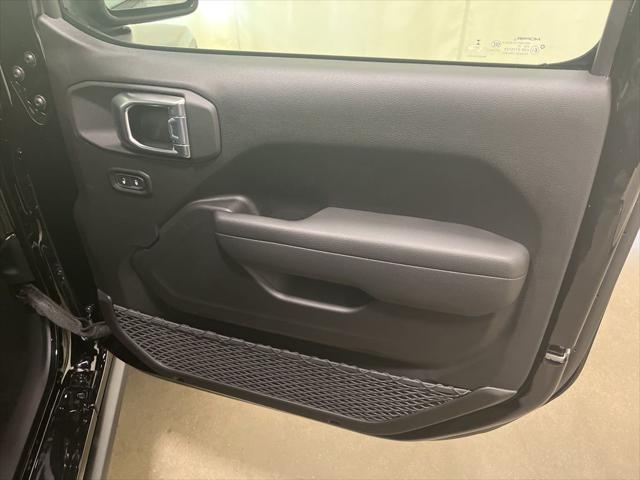2026 Jeep Wrangler 2-Door Rubicon 4x4