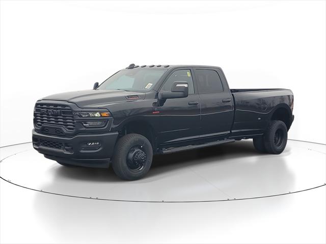 2026 RAM Ram 3500 RAM 3500 TRADESMAN CREW CAB 4X4 8 BOX