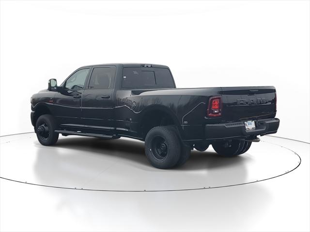 2026 RAM Ram 3500 RAM 3500 TRADESMAN CREW CAB 4X4 8 BOX