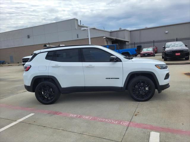 2026 Jeep Compass Latitude Altitude
