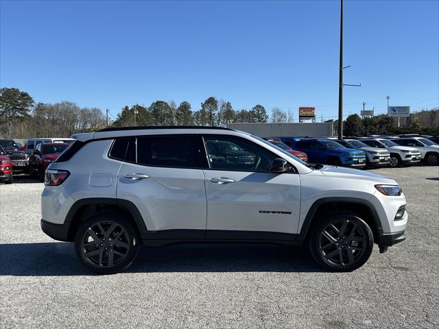 2026 Jeep Compass Latitude Altitude