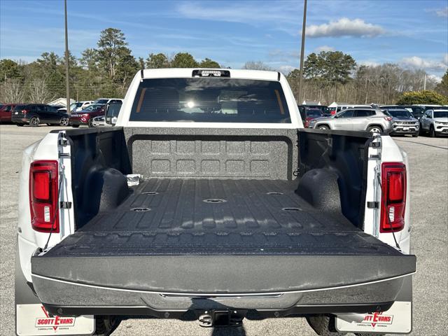 2026 Ram 3500 Big Horn Crew Cab 4x4 8' Box