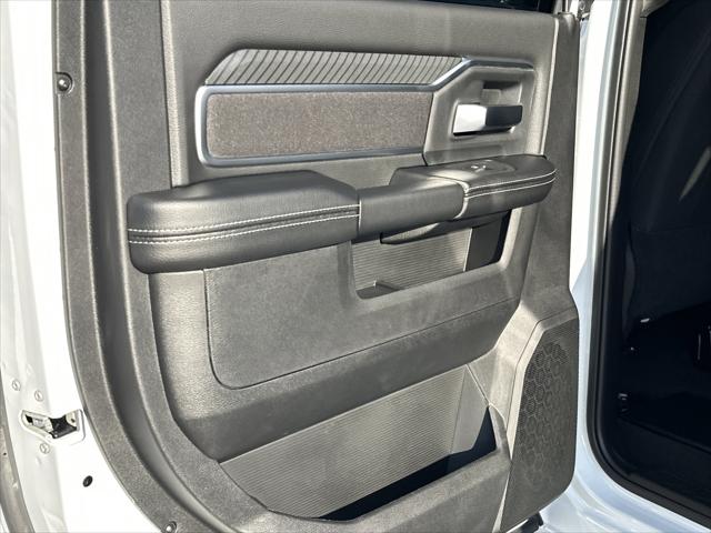 2026 Ram 3500 Big Horn Crew Cab 4x4 8' Box