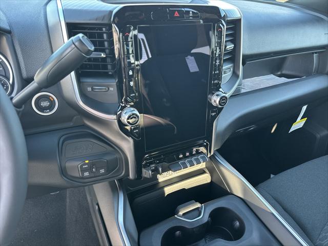 2026 Ram 3500 Big Horn Crew Cab 4x4 8' Box