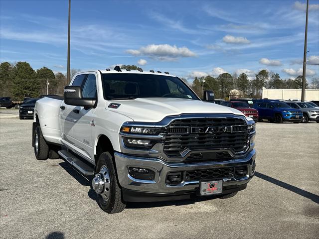 2026 RAM 3500 RAM 3500 BIG HORN CREW CAB 4X4 8 BOX 2026 RAM 3500 RAM 3500 BIG HORN CREW CAB 4X4 8 BOX