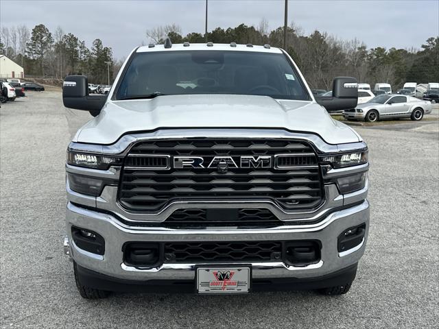 2026 Ram 3500 Big Horn Crew Cab 4x4 8' Box