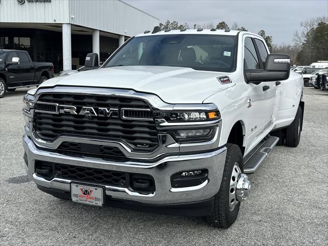 2026 Ram 3500 Big Horn Crew Cab 4x4 8' Box