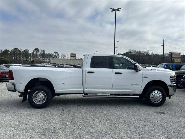 2026 Ram 3500 Big Horn Crew Cab 4x4 8' Box
